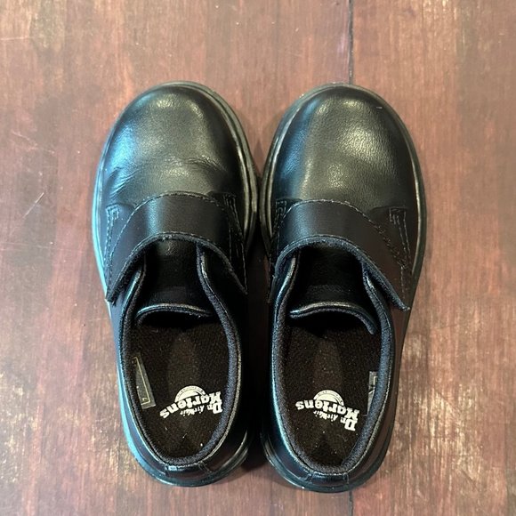 Kids Dr. Martens Black Leather Shoes, size 10UK/9US - New Without Box - Picture 5 of 7